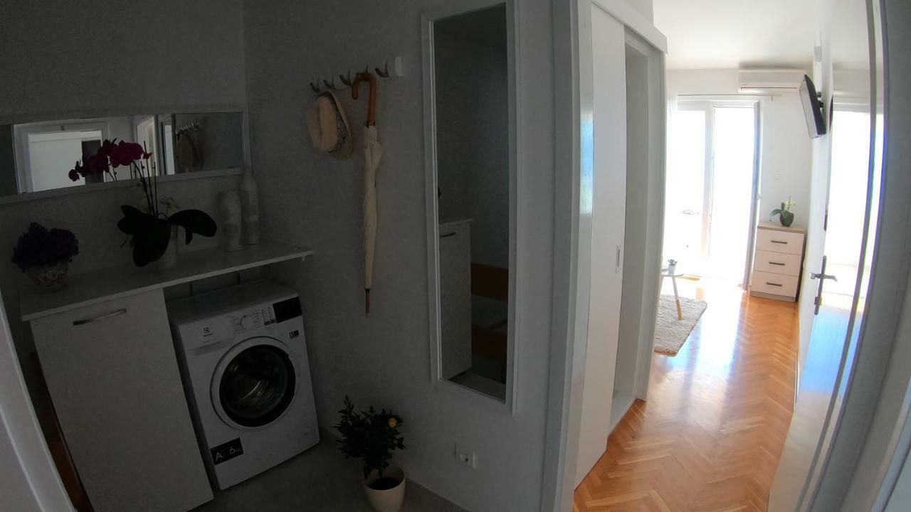 Vanja II Apartment Tucepi Bagian luar foto